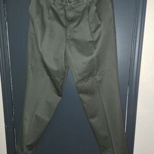 Dockers Men's Dark Gray  Green Dress Pants